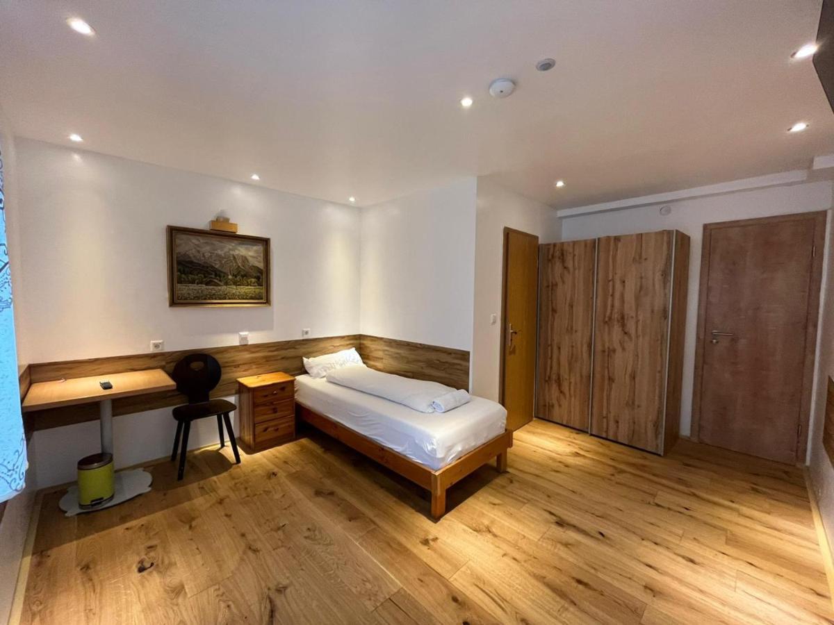 Tu Ferienzimmer In Ulm Stadtmitte Eksteriør bilde