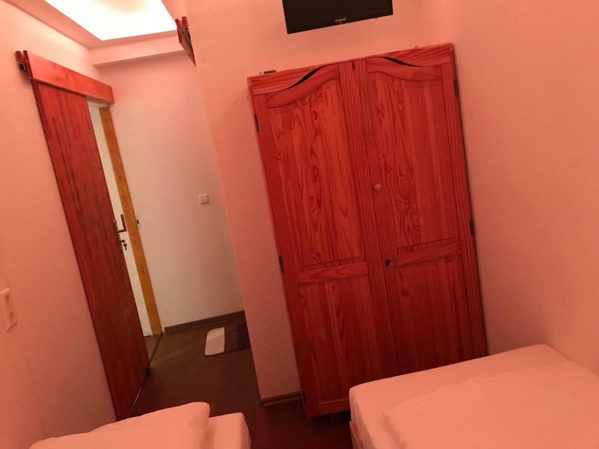 Tu Ferienzimmer In Ulm Stadtmitte Eksteriør bilde