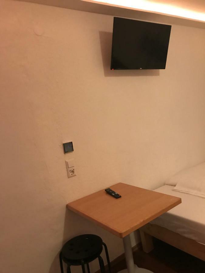 Tu Ferienzimmer In Ulm Stadtmitte Eksteriør bilde